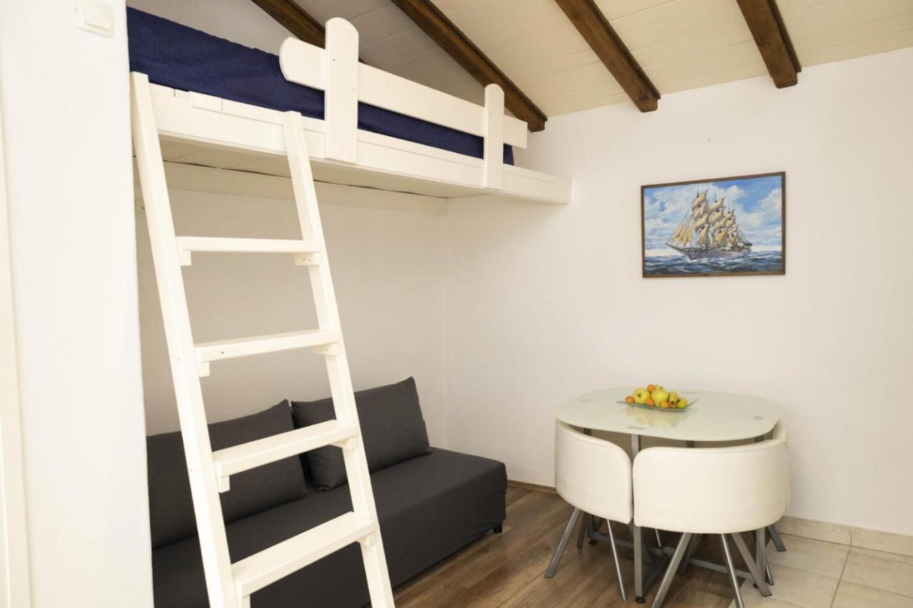 M&T Apartment Супетар Екстериор снимка